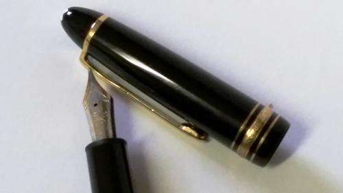Mont blanc meisterstuck fountain pen