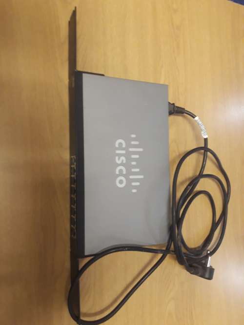 Cisco 16 port Gigabit switch