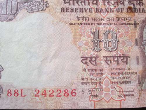 10 and 20 RUPEES INDIA BANKNOTES x7 - RAK240