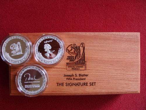 2010.....PRESTIGE BLATTER SIGNATURE..... CROWN STERLING SILVER PROOF SET