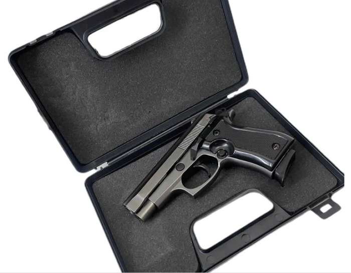 Blow P29 fume Blank Gun incl 10 blank rounds and holster