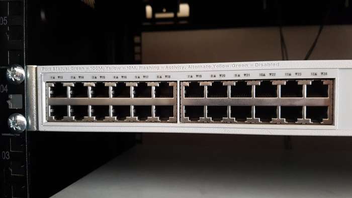 3Com SuperStack 3 Switch 3226 - 24 ports