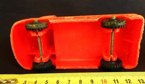 vntage tomte laerdal volkswagen truck orange