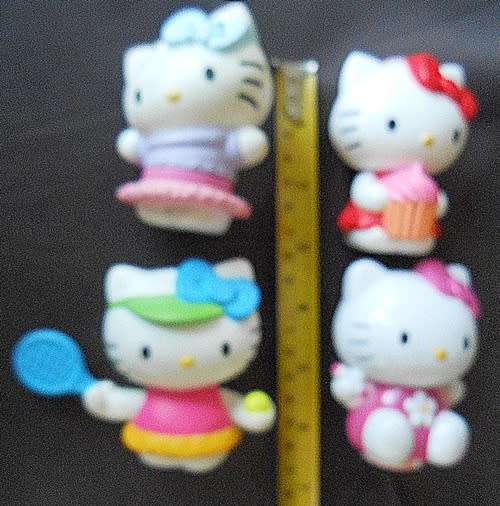 Collectable Hello Kitty -  LOT of 4 mini figures