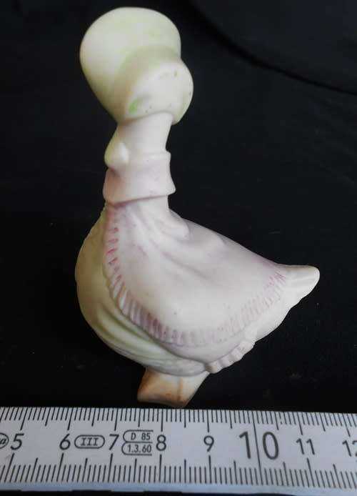 Collectable Tiny Porcelain figure of Jemima Puddleduck from the Beatrix Potter  Animal stories