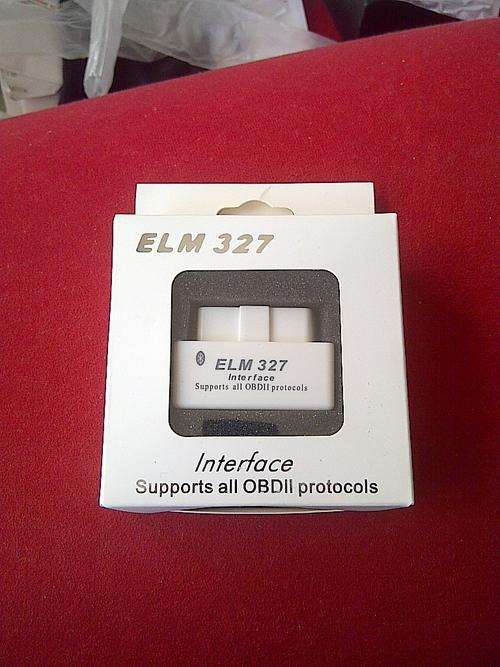 ELM327 Mini Bluetooth OBD2 Diagnostic Tool (White) for PC/Smartphones, Version 1.5, R199