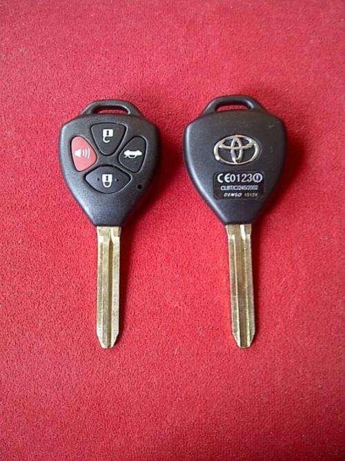 Toyota Rav4/Yaris 4 Button remote key case/shell