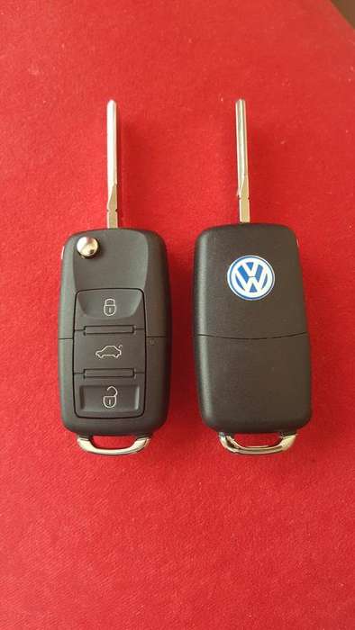 VW Golf 5 Flip 3 Button Remote Key, Golf 5/Golf V, 433Mhz ID48 Chip, Brand New R450