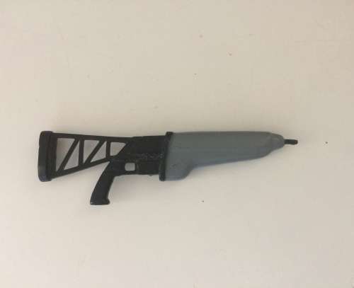 The rare RIFLE weapon accessory part for the rare SARDUAKAR WARRIOR action figure LJN toys 1984