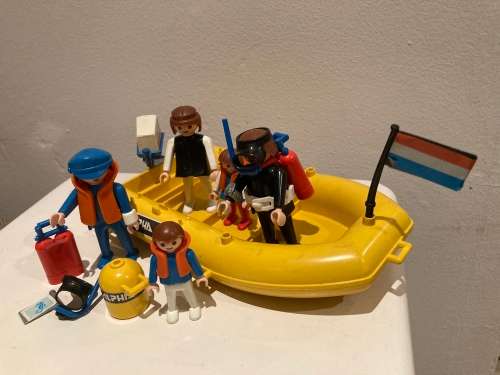 Vintage 1980s Playmobil Clicky No 3479 Scuba Diver family set