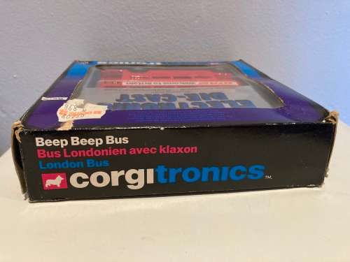 CORGI 1004 Electronic hooting BTA Welcome to  London Routemaster Bus 1981 - mint in box