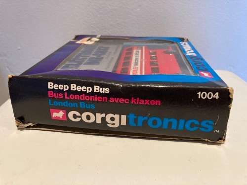 CORGI 1004 Electronic hooting BTA Welcome to  London Routemaster Bus 1981 - mint in box
