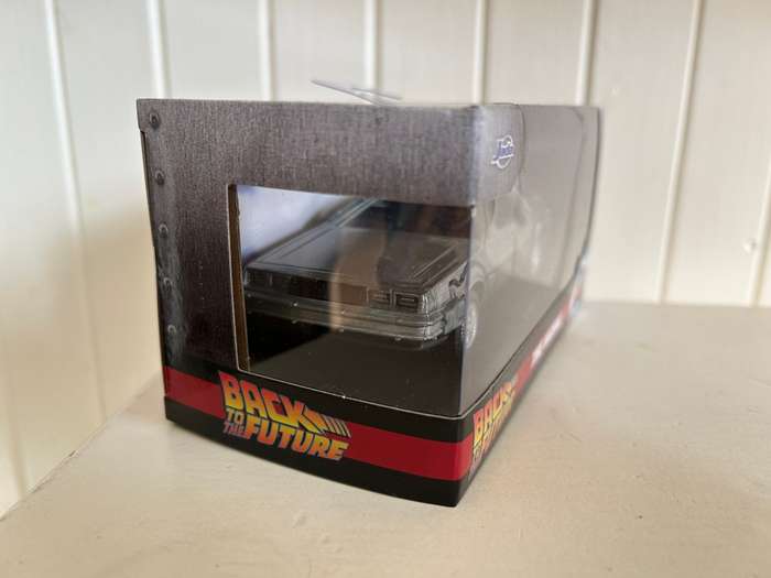 BACK TO THE FUTURE part 1 & 2 & 3 DELOREAN car by Jada Toys - 2023 - 1:32