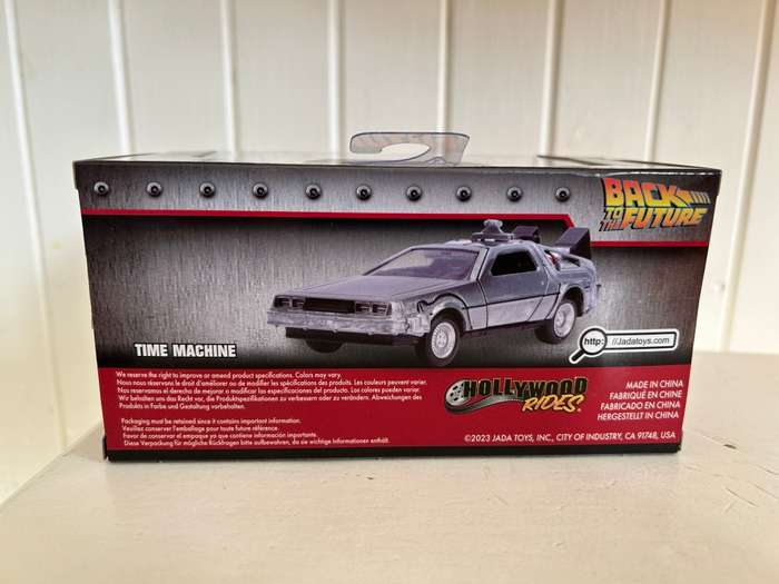 BACK TO THE FUTURE part 1 & 2 & 3 DELOREAN car by Jada Toys - 2023 - 1:32