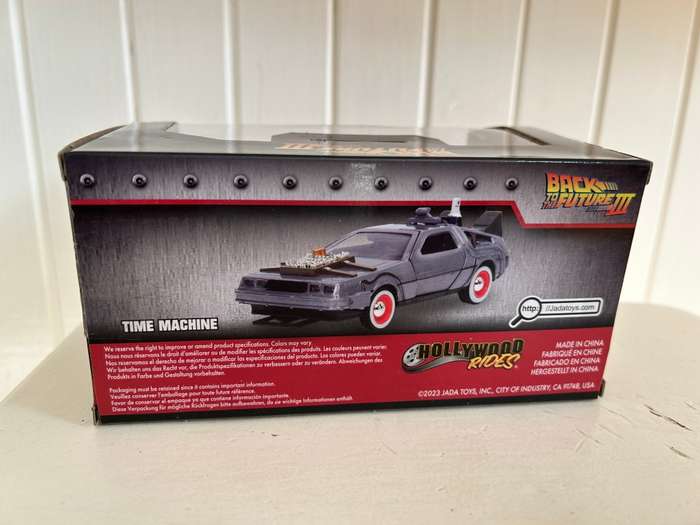 BACK TO THE FUTURE part 1 & 2 & 3 DELOREAN car by Jada Toys - 2023 - 1:32