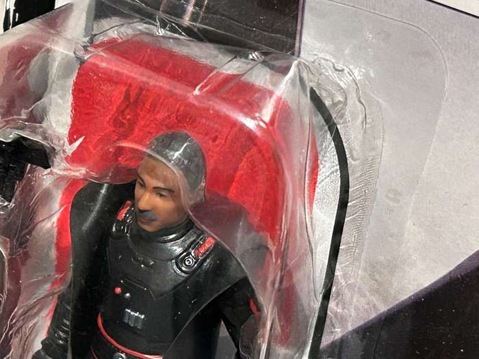 MOFF GIDEON action figure from the THE Kenner Hasbro Toys STAR WARS RETRO THE MANDALORIAN series