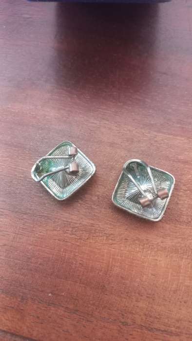 Vintage earrings clipp on