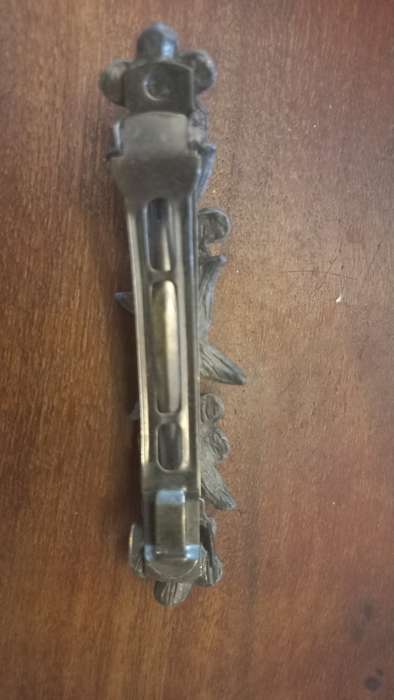 Vintage hair clip