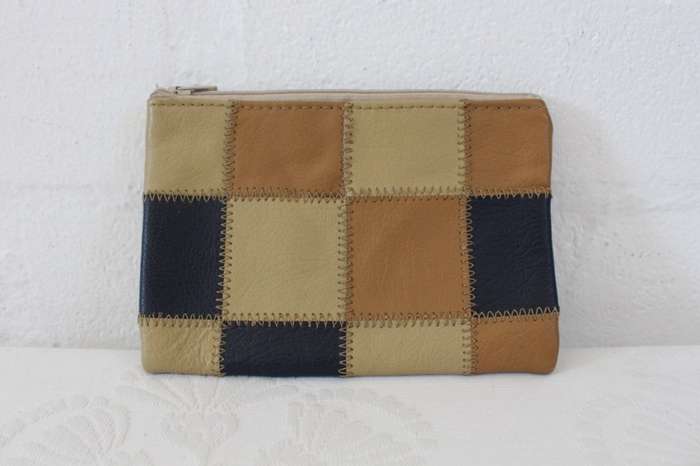 VINTAGE SEBERINI GENUINE LEATHER PATCH BROWN ZIP PURSE BAG