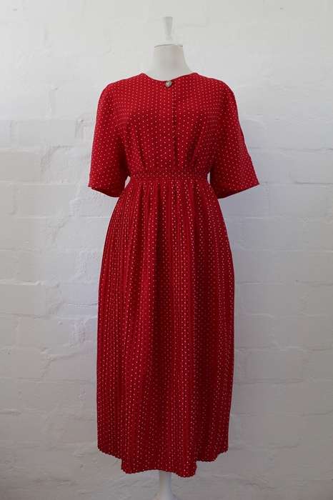 VINTAGE POLKA DOT PRINT RED WHITE TWO PIECE TOP SKIRT SET - SIZE 18