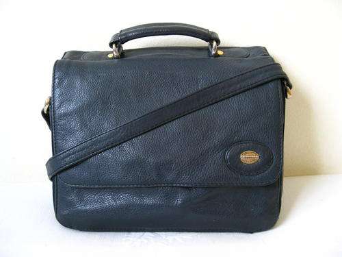 VINTAGE BUSBY AUTHENTIC DESIGN GENUINE LEATHER NAVY SATCHEL MESSENGER BAG
