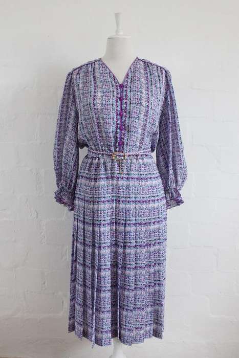 VINTAGE PURPLE WHITE PRINT PLEATED BELTED DAY DRESS - SIZE 14