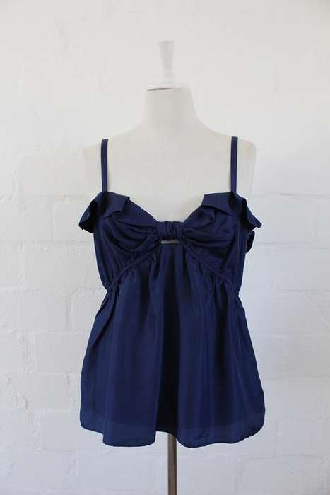 *COUNTRY ROAD* 100% SILK NAVY BLUE RUFFLE TOP BLOUSE - SIZE LARGE