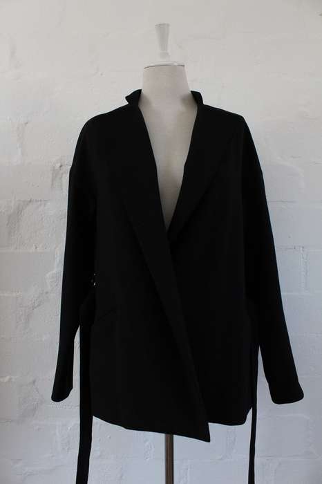*FLASH SALE - 50% OFF!* *STILE BENETTON* DESIGNER BLACK TIE WAIST COAT JACKET - SIZE 10