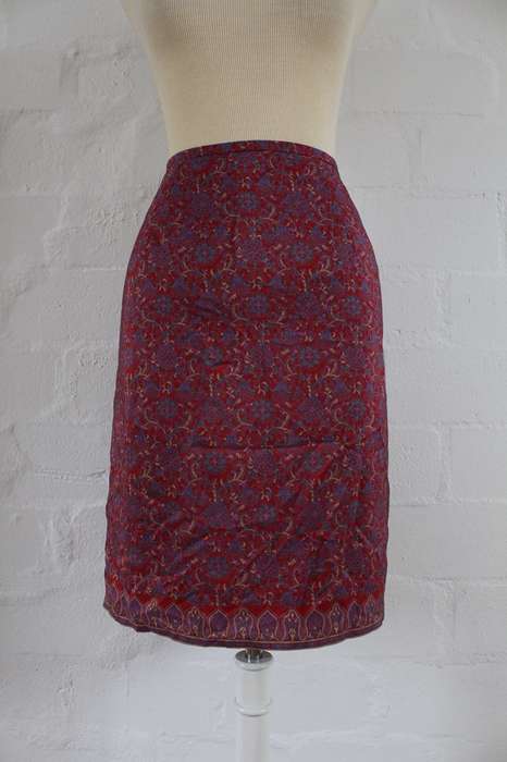 100% SILK OLD NAVY RED BLUE PRINTED PENCIL SKIRT - SIZE 8