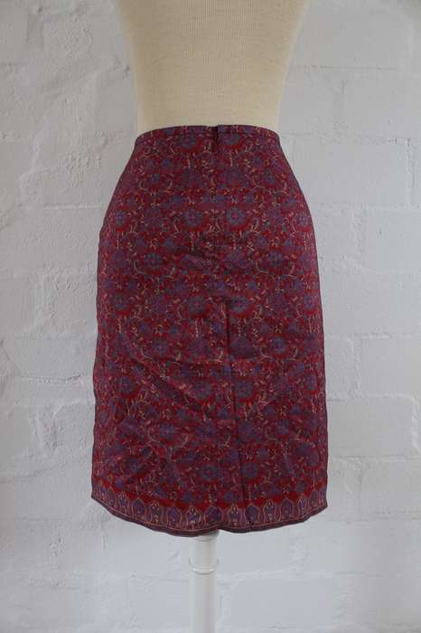 100% SILK OLD NAVY RED BLUE PRINTED PENCIL SKIRT - SIZE 8