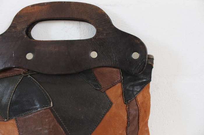 VINTAGE PATCH GENUINE LEATHER BROWN CLUTCH HANDBAG BAG