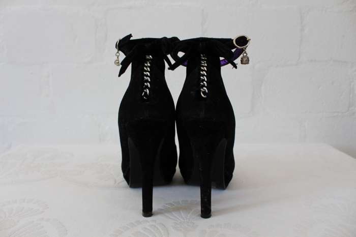 BLACK SUEDE ANKLE STRAP PLATFORM HIGH HEELS SHOES - SIZE 5