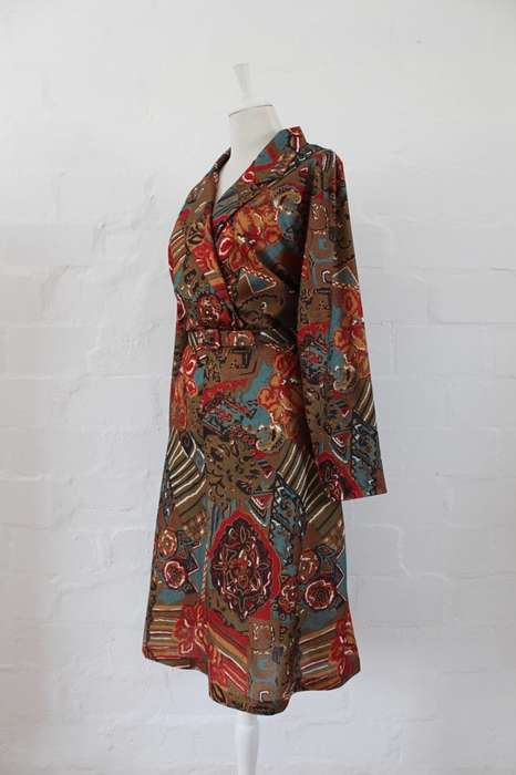 VINTAGE BROWN PRINTED BELTED LONG SLEEVE DAY DRESS - SIZE 16