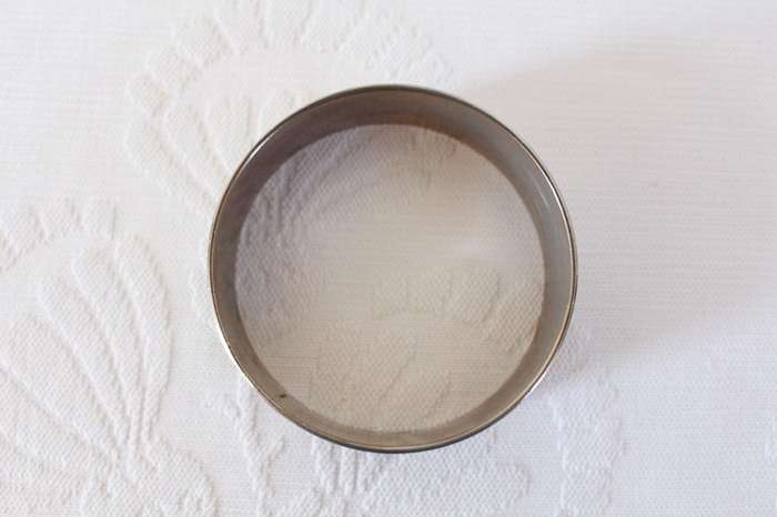 VINTAGE SILVER TONE ETCHED BRACELET BANGLE