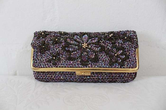 VINTAGE PURPLE BEADED SEQUINED FLOWER EVENING CLUTCH BAG PURSE