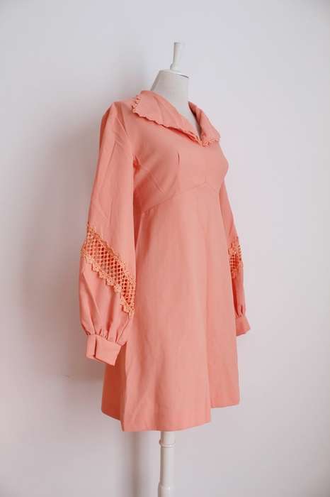 VINTAGE ORANGE CUT-OUT EMBROIDERED LONG SLEEVE SHIFT DRESS - SIZE 12