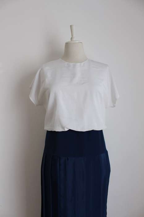VINTAGE PLEATED WHITE NAVY DAY DRESS - SIZE 12