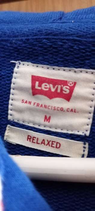Levi`s Men`s Relaxed Graphic Hoodie Blue Medium