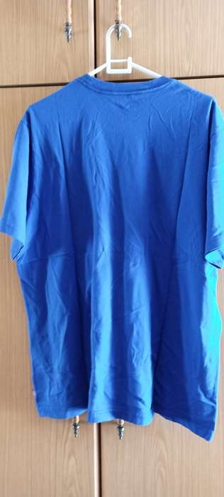 Levi`s Men`s Relaxed Fit T-Shirt Blue Large