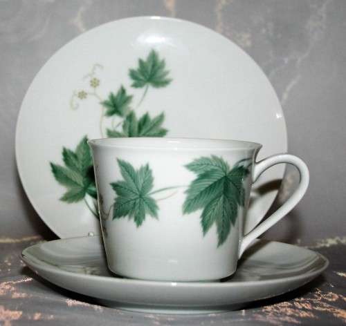 A Stylish Vintage mid century Noritake Trio Set in their Wild Ivy pattern, produced From1959