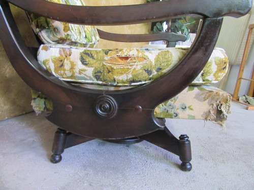 A RARE FIND GORGEOUS SOLID IMBUIA ANTIQUE ROCKING CHAIR & ALSO TURNING 360 DEGREES AROUND, STUNNING