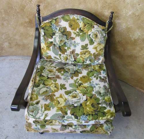 A RARE FIND GORGEOUS SOLID IMBUIA ANTIQUE ROCKING CHAIR & ALSO TURNING 360 DEGREES AROUND, STUNNING