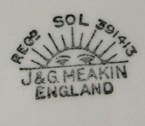 OVAL SERVING DISH -Vintage J & G Meakin SOL 391413 Made in England - Rose & Ribbon