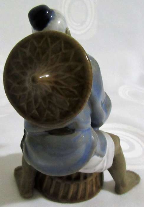 Chinese Clay Mudman Fisherman Sculpture Figurine Fish Basket Holding Fish