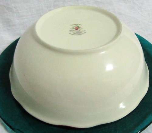 A STUNNING FLORAL VICTORIAN ROSE LARGE BOWL BY WILLIAM JAMES -