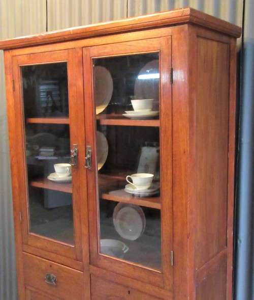 WOW BEEN TOLD THIS IS A ANTIQUE DRS CUPBOARD IT IS REAL SHOW STOPPER FINISHED IN BURMESE TEAK