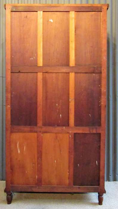 WOW BEEN TOLD THIS IS A ANTIQUE DRS CUPBOARD IT IS REAL SHOW STOPPER FINISHED IN BURMESE TEAK