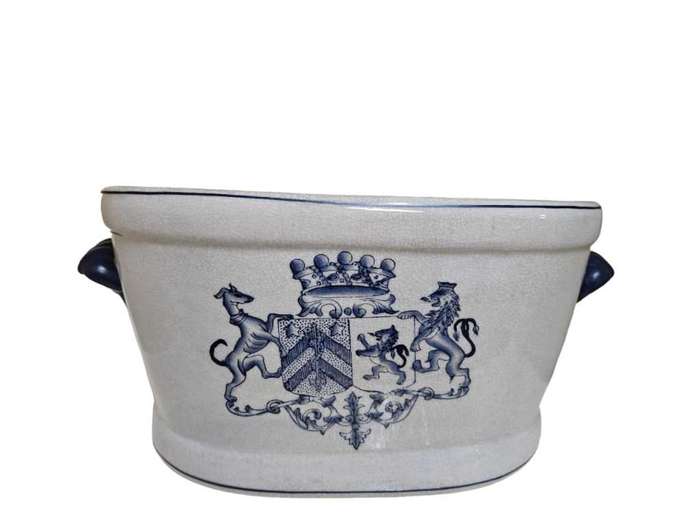 Victorian Style ceramic blue and white decorative ice bucket or planters