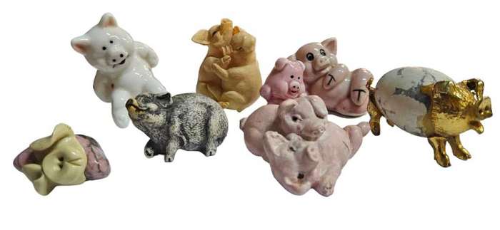 Collection of Porcelain & Ceramic Printers Tray Pigs