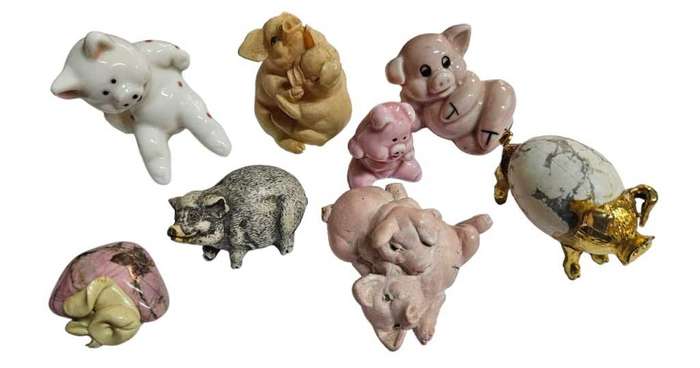 Collection of Porcelain & Ceramic Printers Tray Pigs